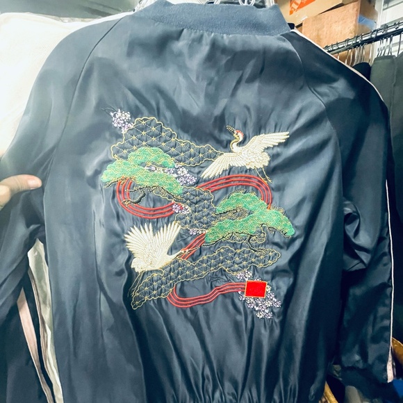 Jacket - Picture 4 of 4